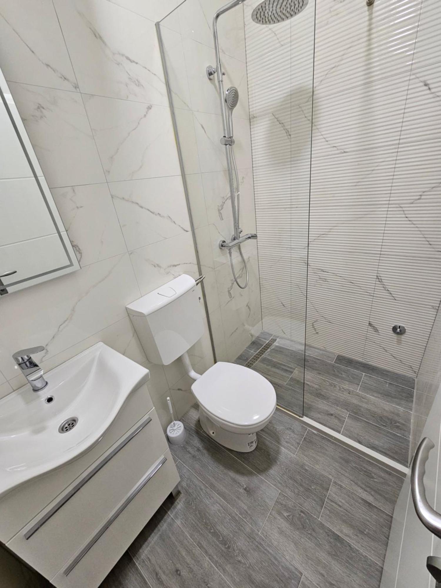 R&N Familiy Apartments Mostar Buitenkant foto